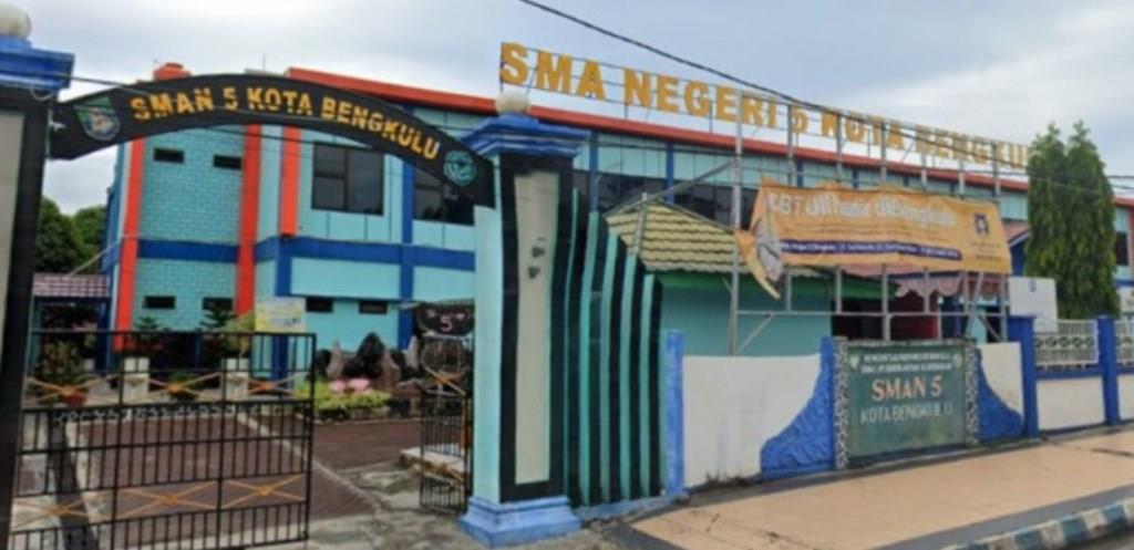 sman 5